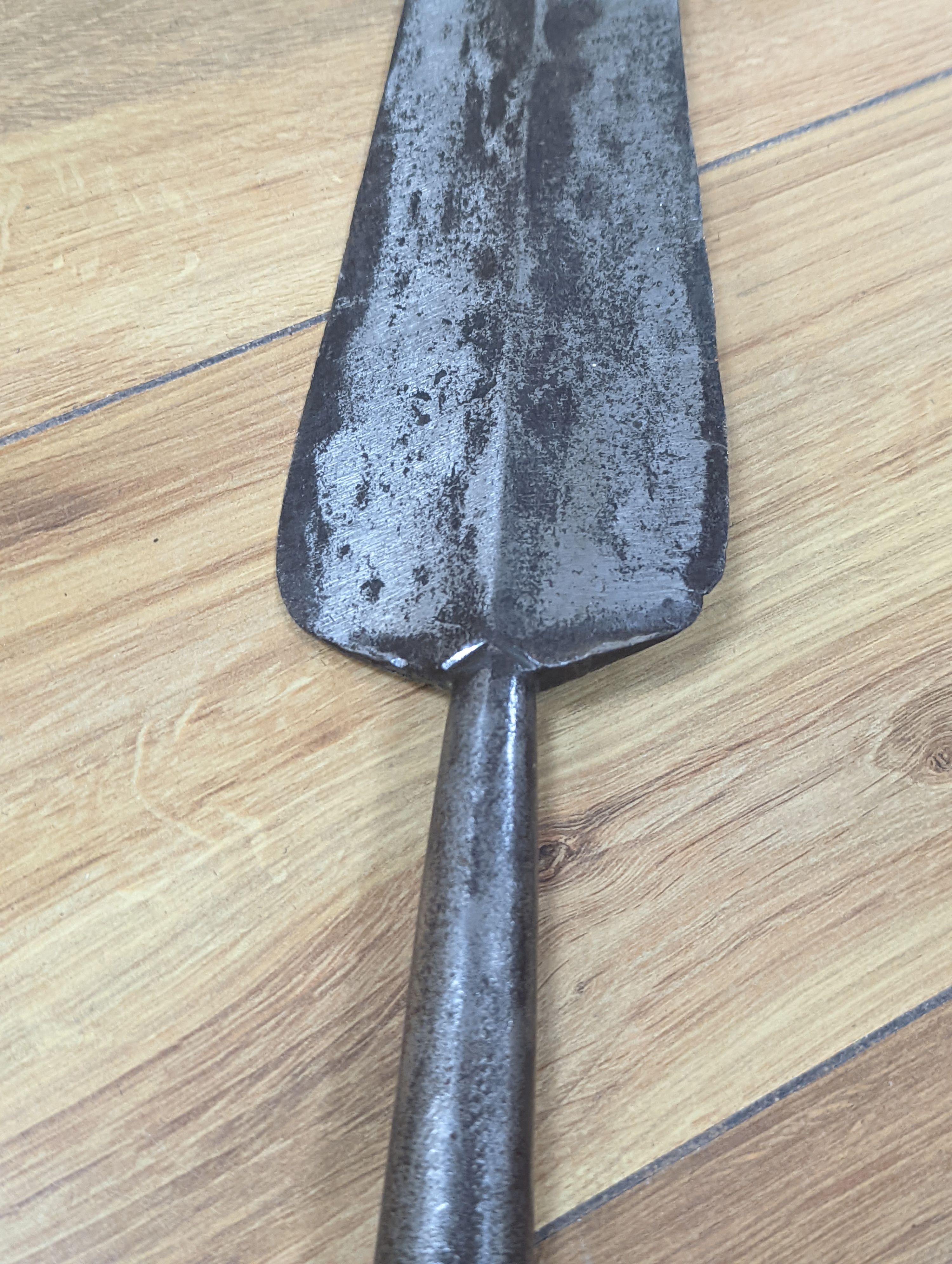 Two East Africa, Transvaal (Zululand) spears, 236cm